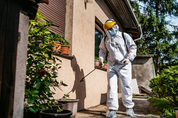 Best Commercial Pest Control Services  in Caryville, TN